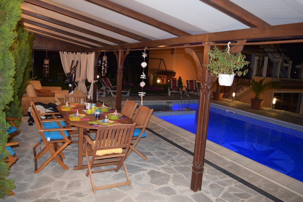 Boutique Villa Rosa Dei Venti Балчик Экстерьер фото