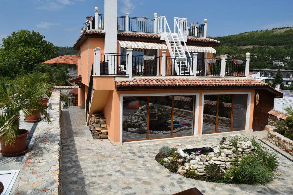 Boutique Villa Rosa Dei Venti Балчик Экстерьер фото